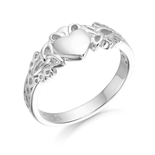 Silver Claddagh Ring makes a perfect anniversary gift for your special Irish someone - SCL40